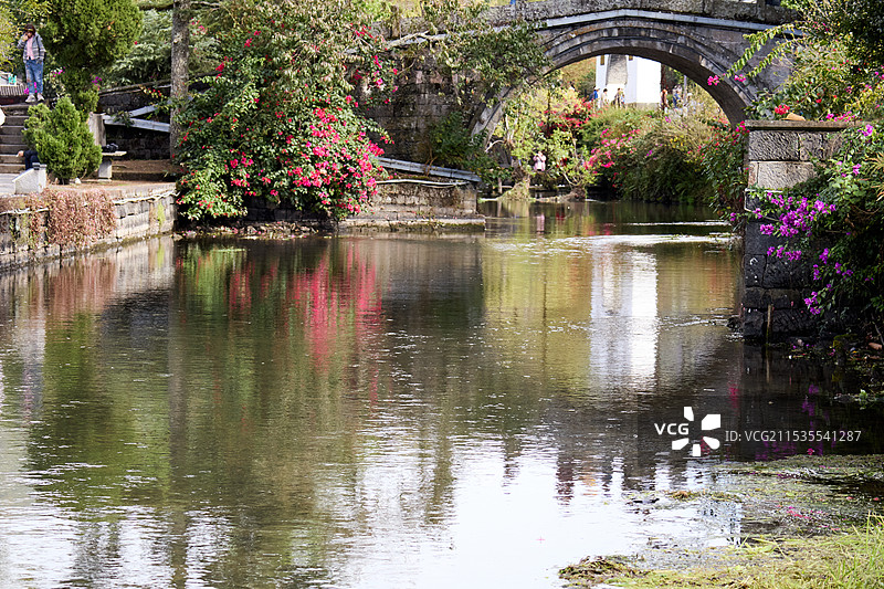 云南腾冲和顺古镇双虹桥图片素材