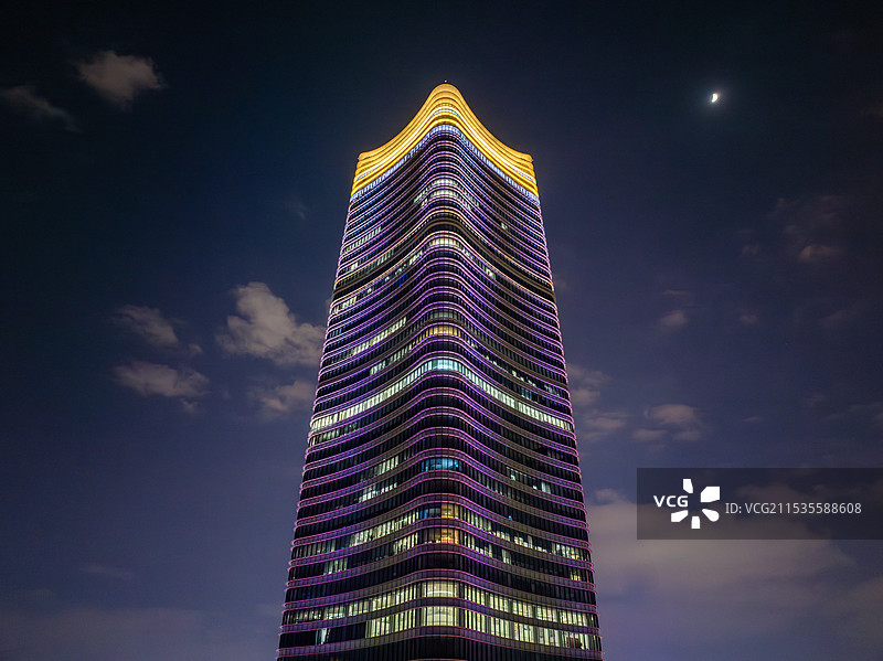 航拍上海北外滩白云兰广场图片素材