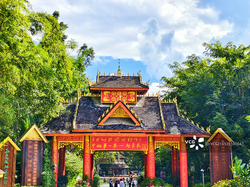 西双版纳勐景来傣族村寨图片素材