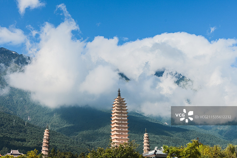 大理崇圣寺三塔图片素材