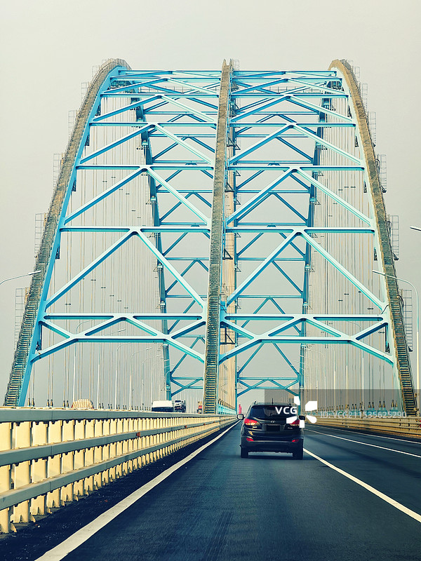 夕照大桥图片素材