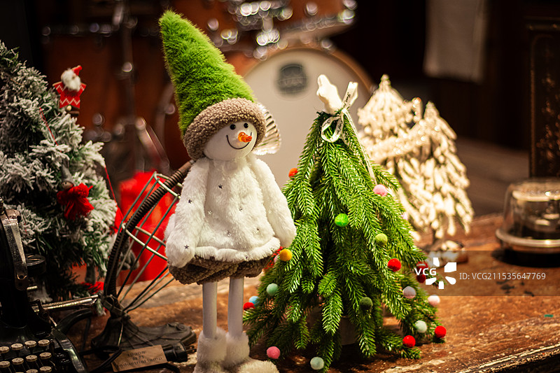 圣诞节圣诞彩灯及装饰图片素材