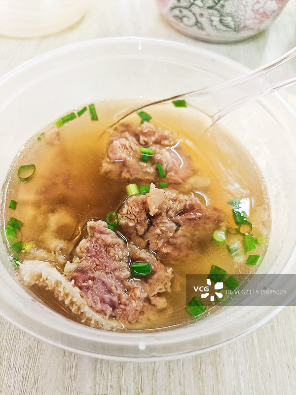 广东茂名榕园夜市羊肚包肉图片素材