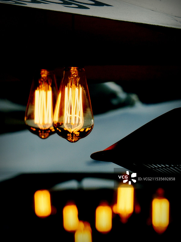 吊灯特写图片素材