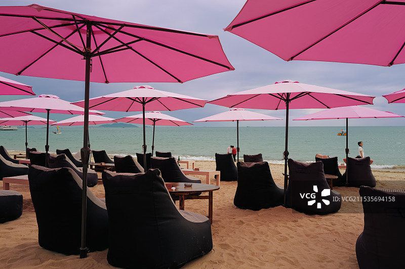 海滩即景～三亚湾图片素材