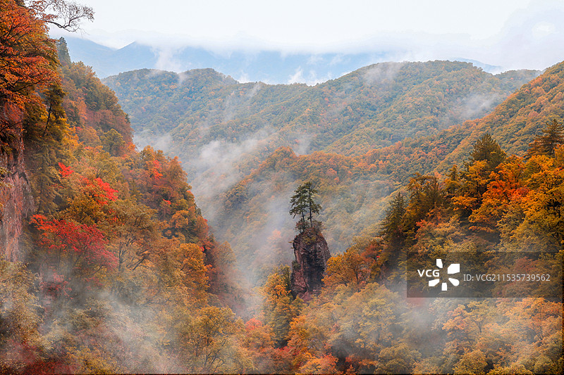 平凉华亭市莲花台景区图片素材