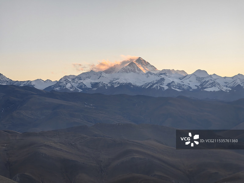 日落时珠穆朗玛峰图片素材