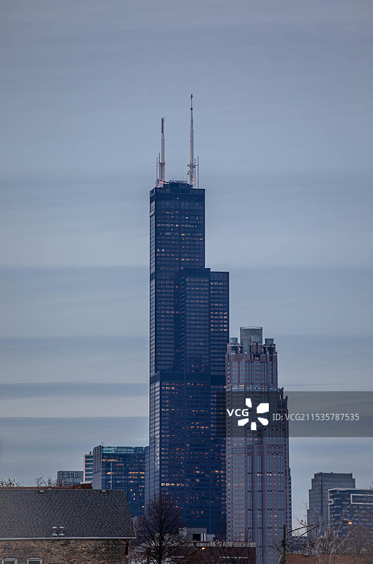 画布下的威利斯大厦图片素材