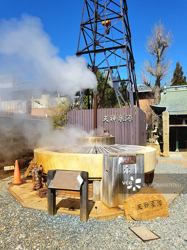 日本兵库县神户市，日本三大温泉之一的有马温泉，天神泉源图片素材