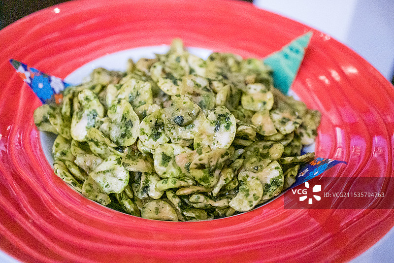 坚果 小吃 零食 蚕豆 葡萄干图片素材