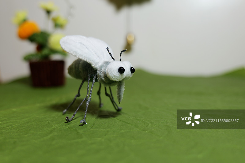 扭扭棒-饿死的蚊子图片素材