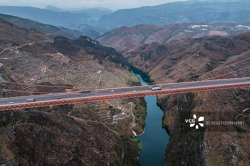 贵州安顺市关岭县北盘江大桥G60沪昆高速公路航拍风光图片素材