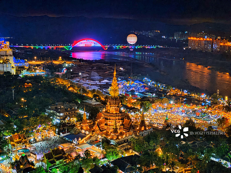 西双版纳景洪市告庄西双景夜景图片素材