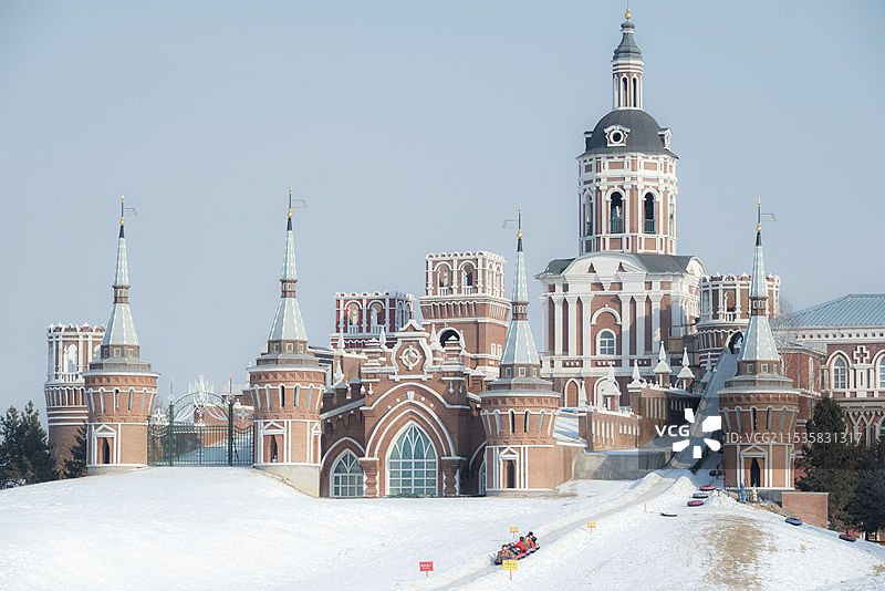 冬日伏尔加庄园彼得洛夫艺术宫图片素材