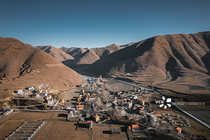 秋冬季节新都桥风光图片素材