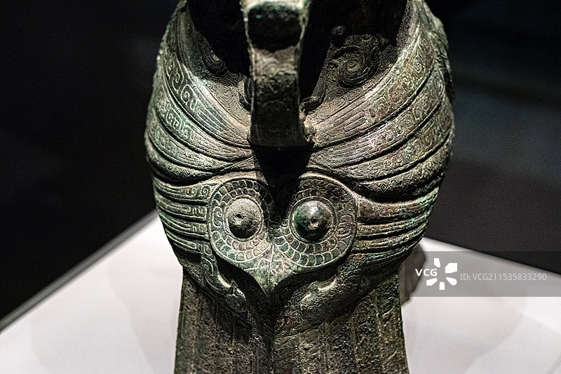河南郑州河南博物院妇好鸮尊图片素材