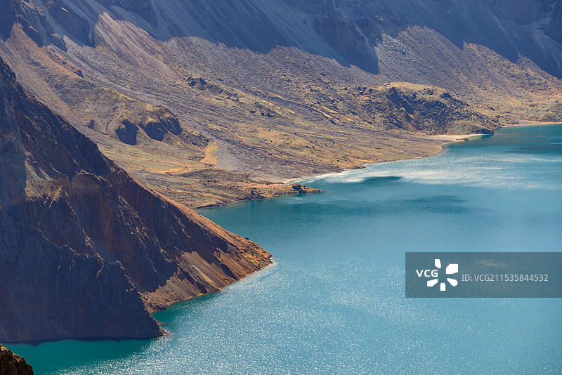 吉林延边州长白山北坡天池风光图片素材