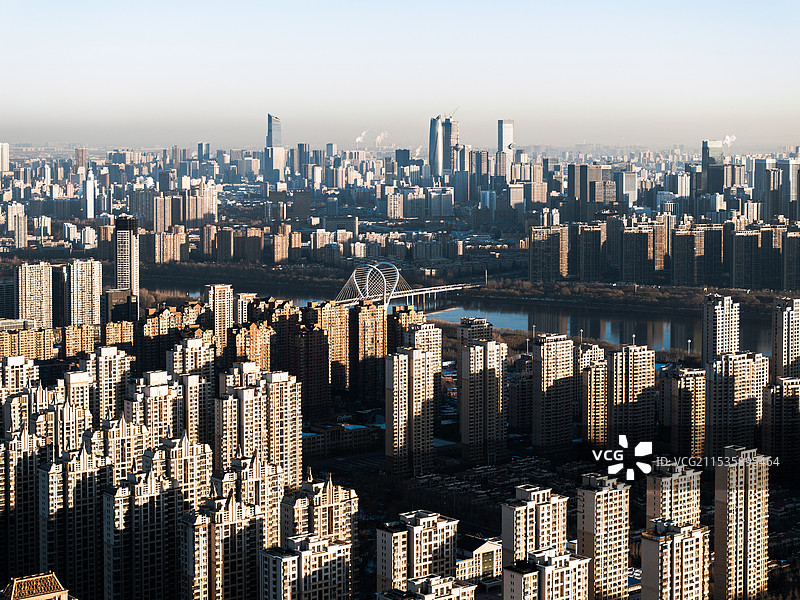 中国辽宁沈阳市区地标建筑天际线航拍图片素材