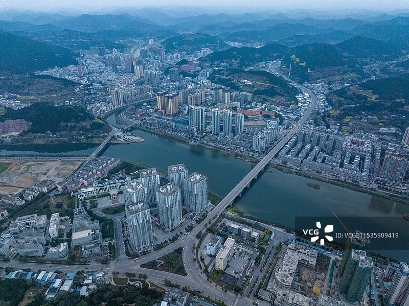 四川省绵阳市盐亭县云溪镇航拍图片图片素材