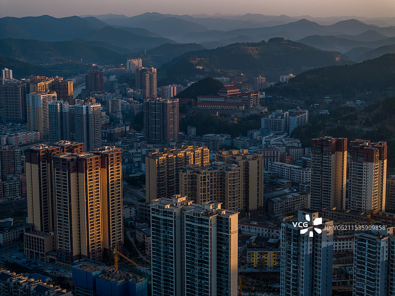 四川省绵阳市盐亭县云溪镇航拍图片图片素材