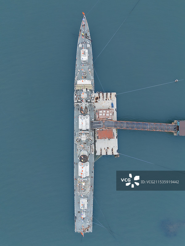 南昌号驱逐舰图片素材