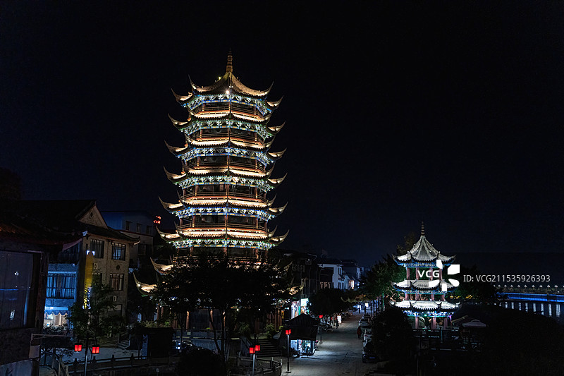 四川德阳罗江区文峰双塔夜景及凯江图片素材