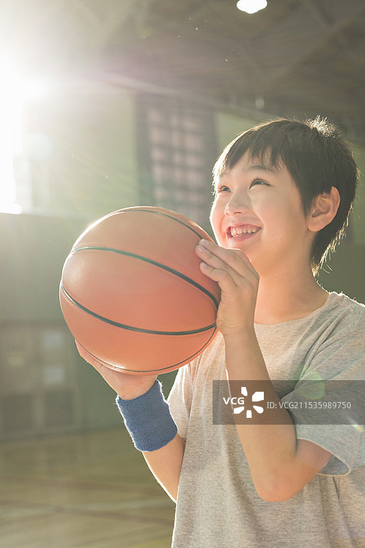 儿童篮球图片素材