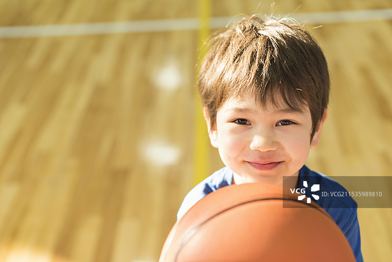 儿童篮球图片素材