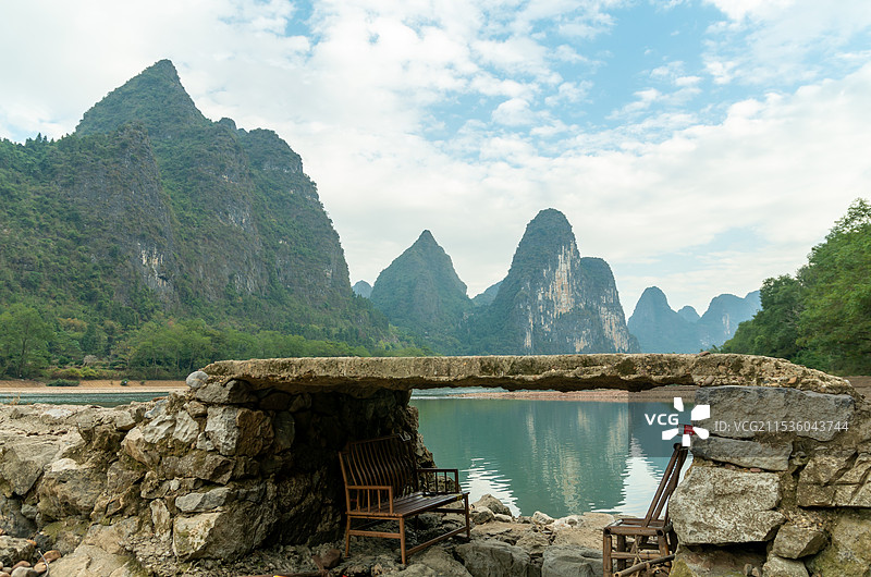 阳朔周边和漓江12月初冬的山水景色图片素材