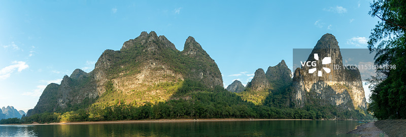 阳朔周边和漓江12月初冬的山水景色图片素材