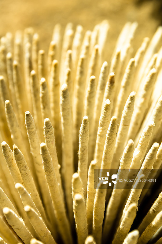 广东肇庆广宁县的竹子加工的香烛芯图片素材