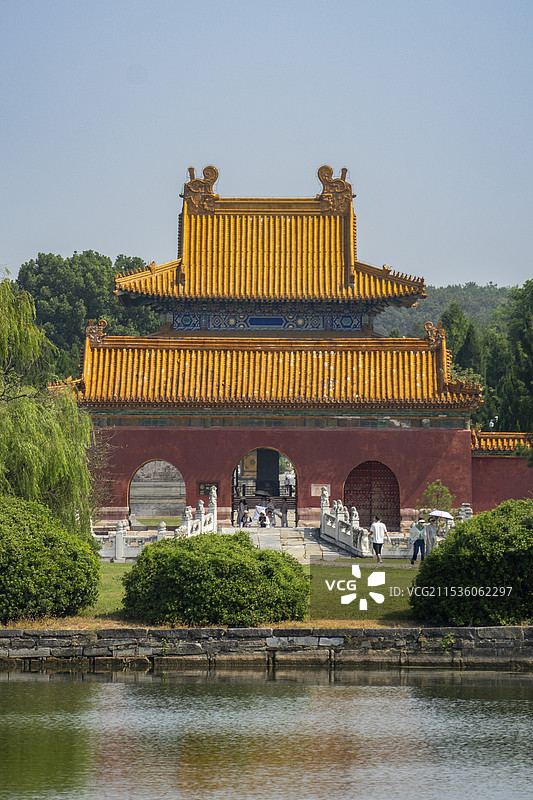 湖北钟祥-最美皇陵-明·显陵-远眺旧红门、御碑楼图片素材