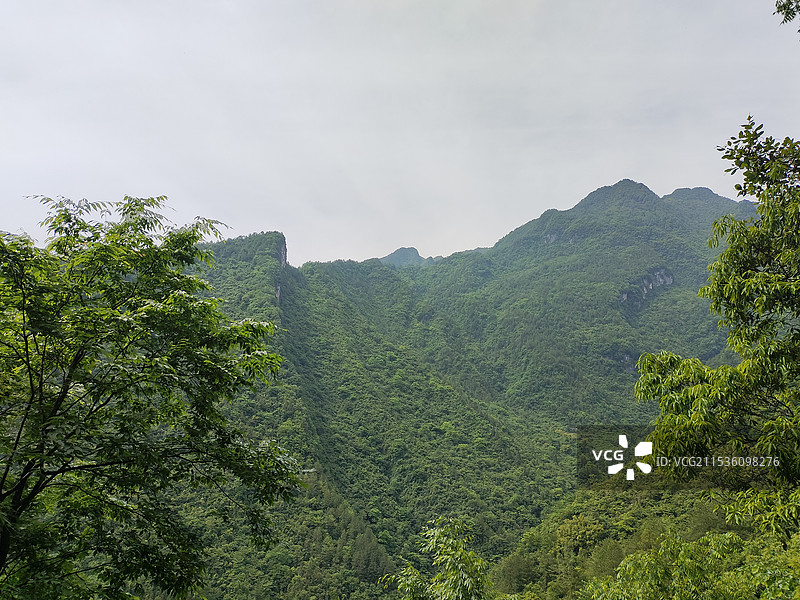 山对天俯视 山体褶皱图片素材