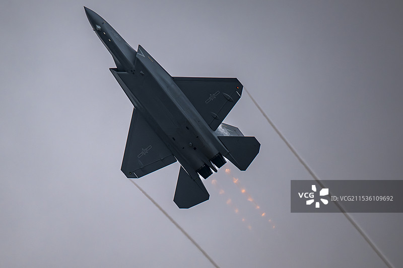 2024珠海航展，歼-35战斗机首次亮相。图片素材