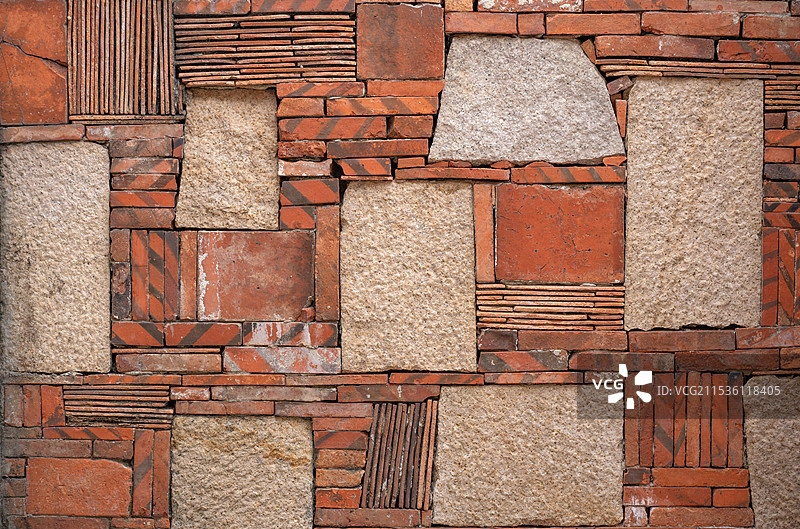 厦门闽南传统建筑古厝墙面的红砖和石头图片素材