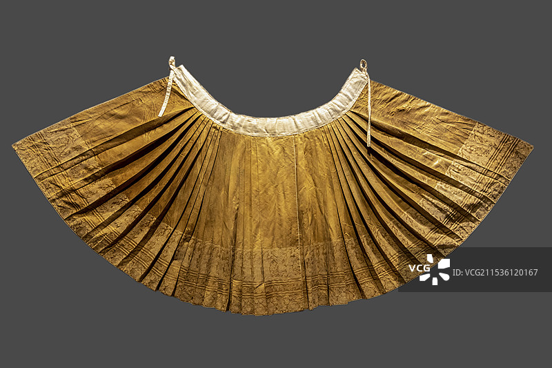 湖北省宜昌博物馆“明代夷陵女性生活美学展”：明 马面裙（1988年宜昌东山明墓出土）图片素材