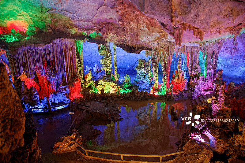 肇庆市封开县黄岩洞景区图片素材