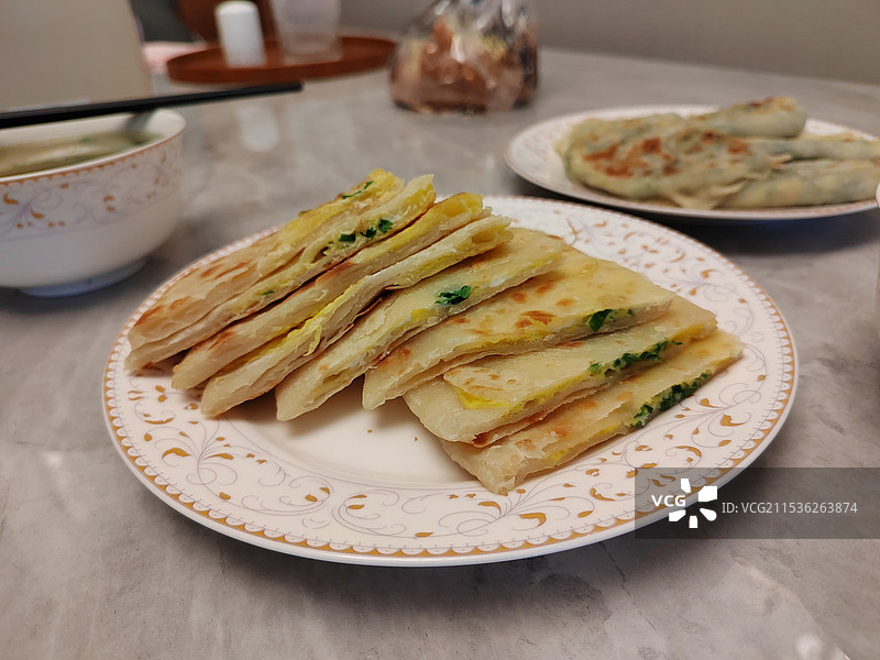 家常葱花饼图片素材