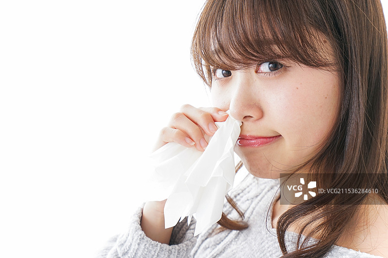 鼻子流血的女人图片素材