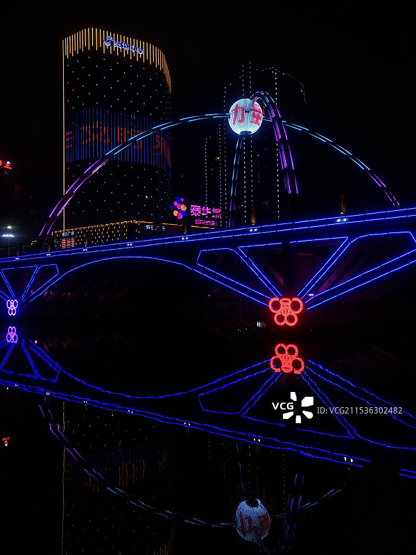 潍坊亚星桥夜景图片素材