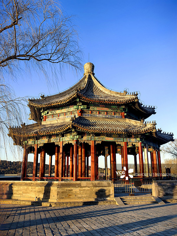 颐和园八方亭图片素材