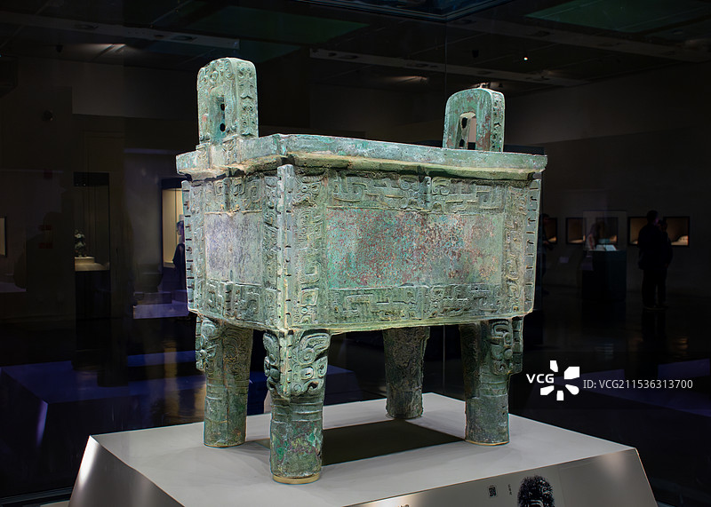 商 后母戊鼎/中国国家博物馆图片素材