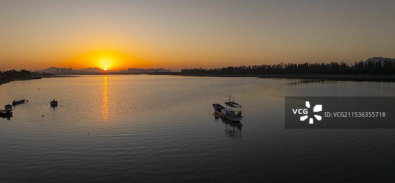 杭州西湖区钱塘江双浦五丰岛清晨风光图片素材