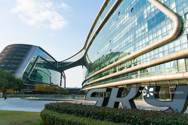 上海虹桥天会商务广场图片素材