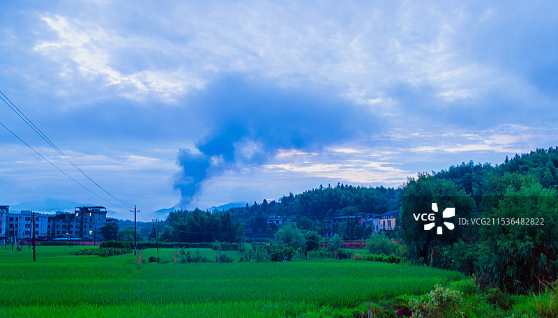 和平古镇之晨图片素材