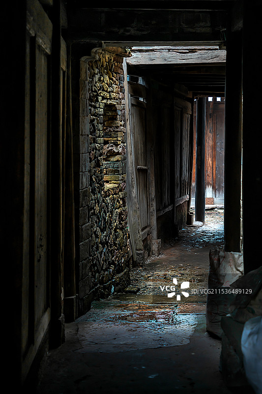 浙江~皤滩古镇废弃的空巷图片素材