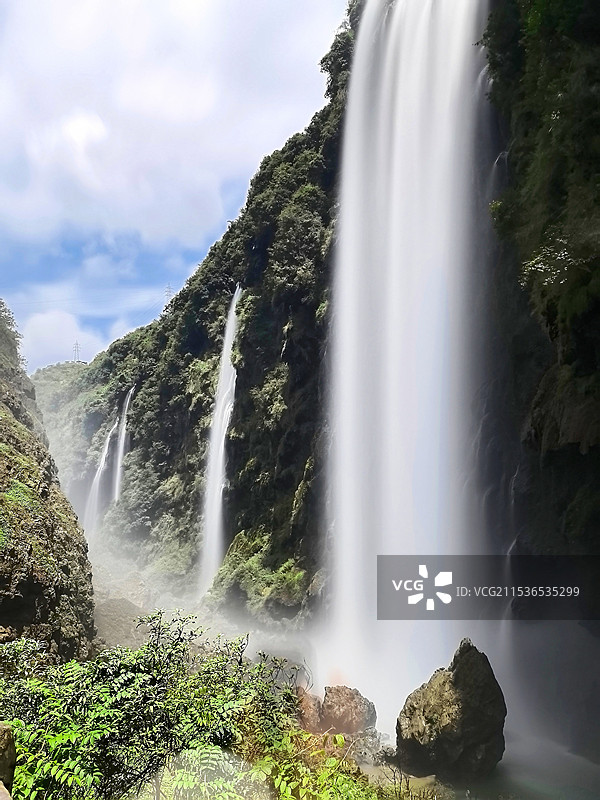 贵州马岭河峡谷瀑布图片素材