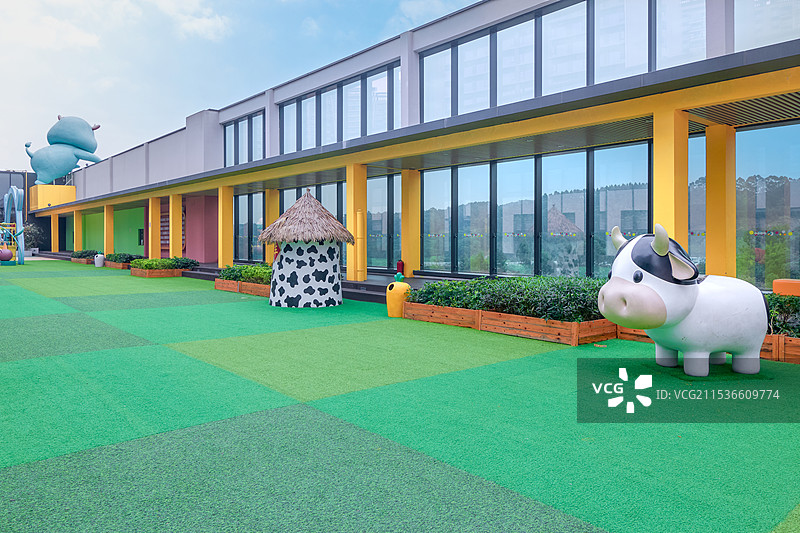 广州城市购物中心儿童游乐商业区图片素材
