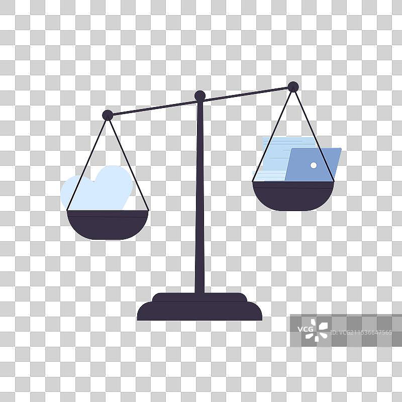 心形与办公用品的比较在天平上图片素材