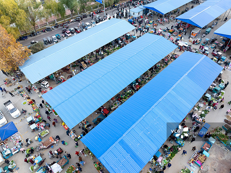周口市川汇区汉阳路沙颍河大闸桥头清晨菜市场农贸市场图片素材